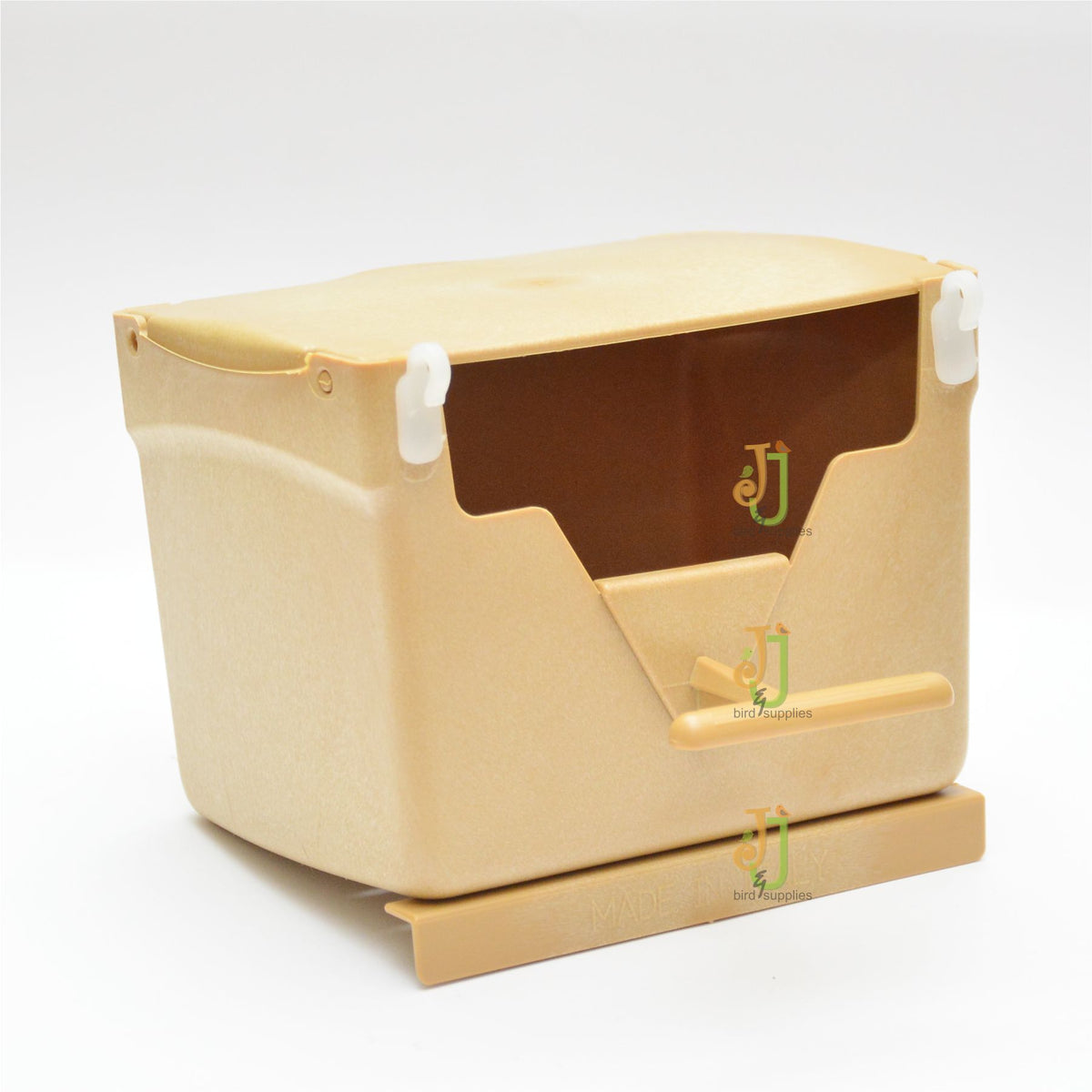 NEST FOR EXOTIC FINCHES