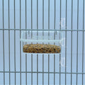 Feeding pot with grid